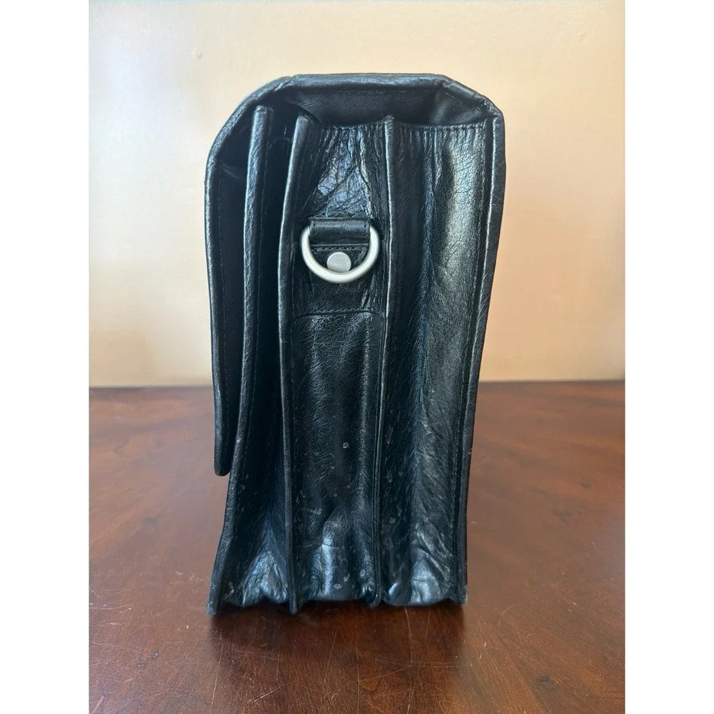 Brief case